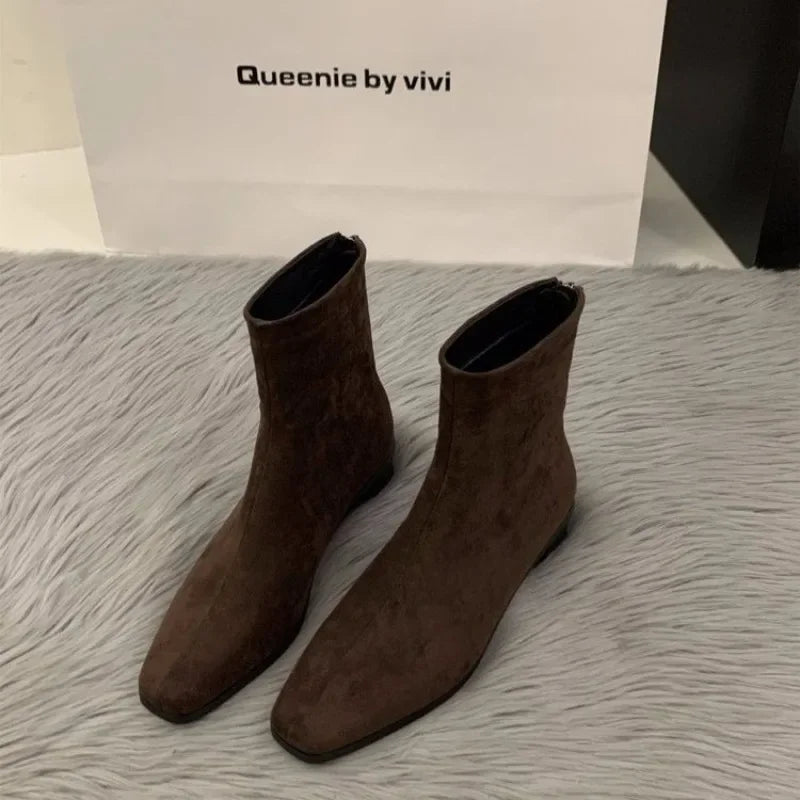 Stivali ortopedici casual e di supporto