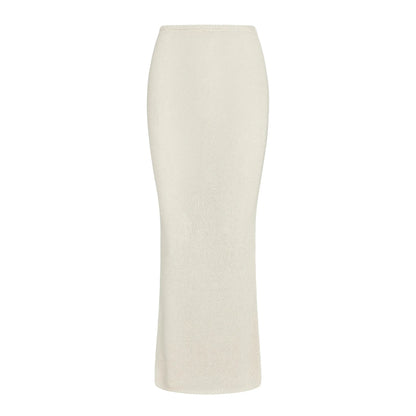 Effortlessly Bathing Suit With a Timeless Design