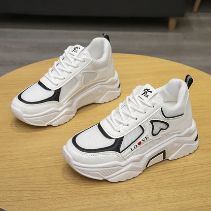 Ortopedico Sneakers su misura e comodo