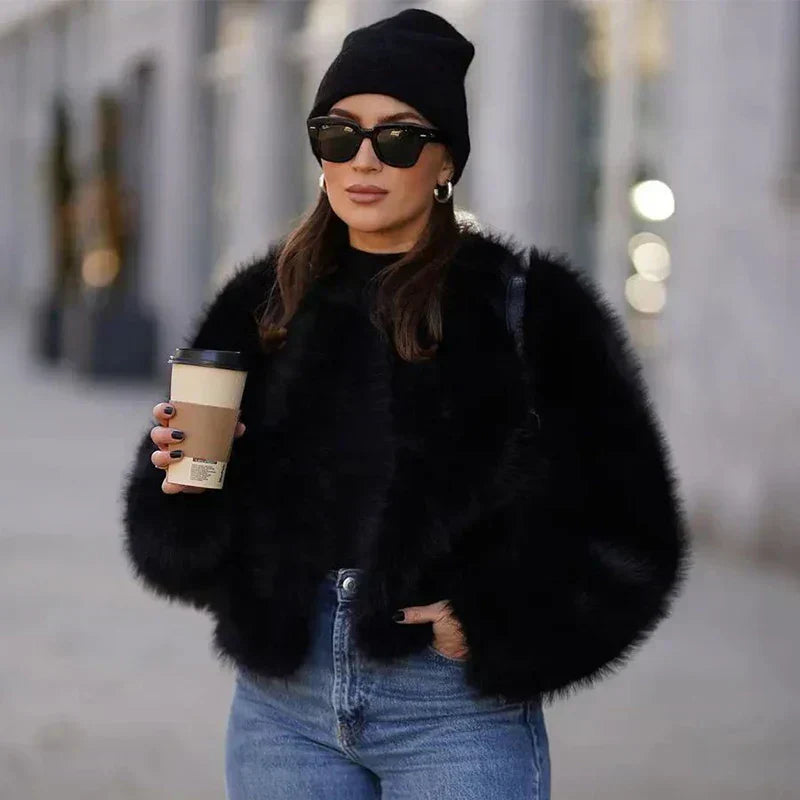 LP | Cappotto corto da donna in pelliccia sintetica