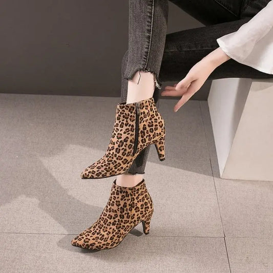 Ortopedico Scarpe alla moda e di supporto