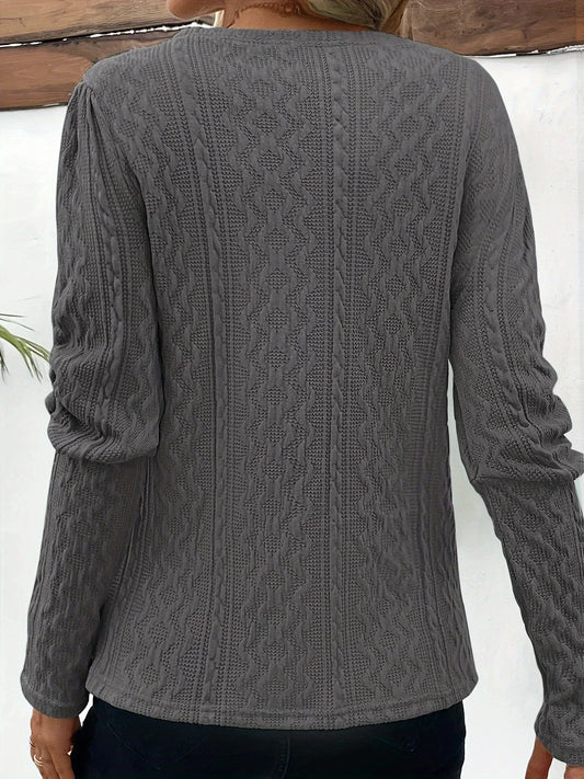 Maglione dal design curato