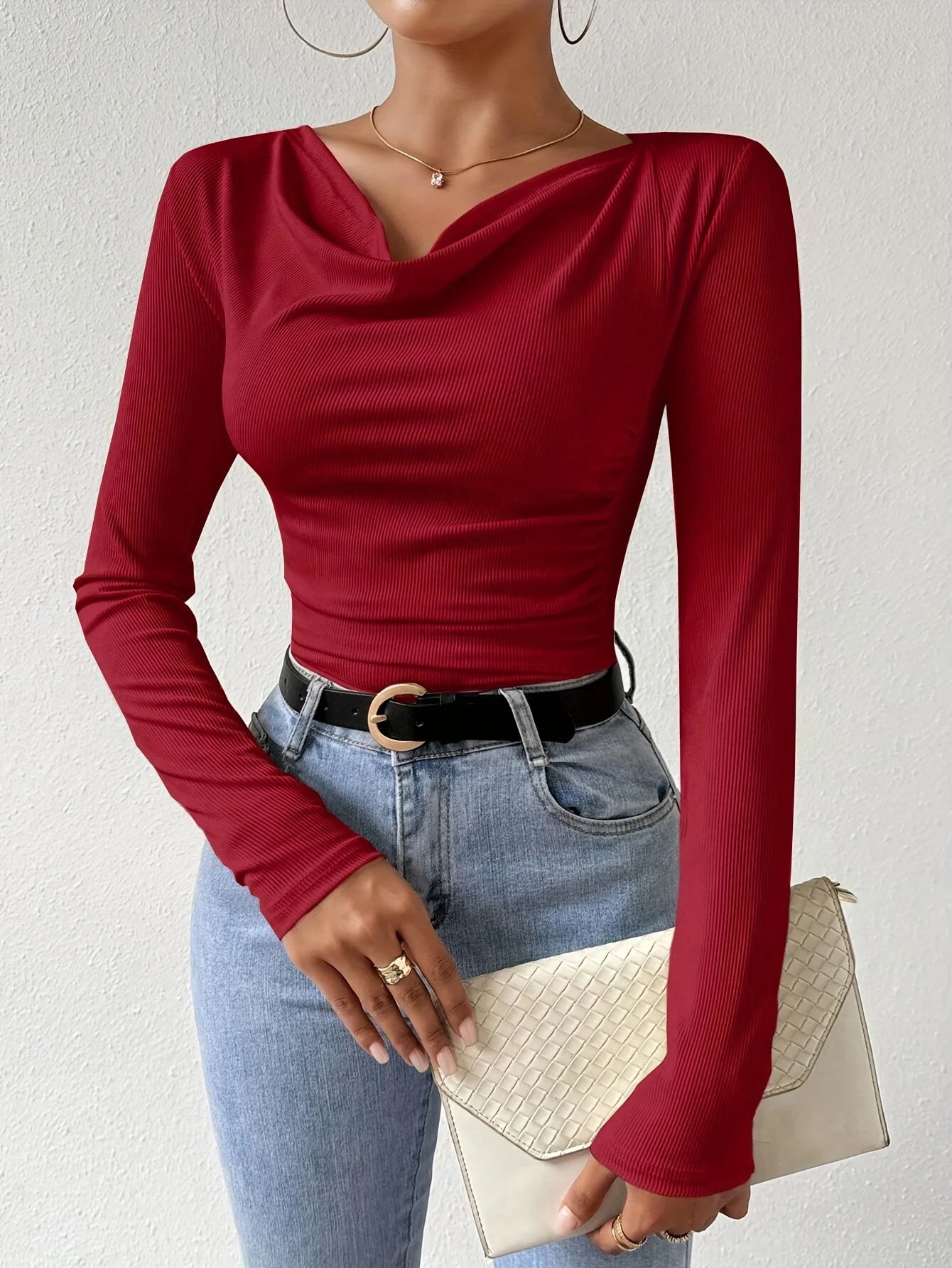 Classico e versatile Camicia