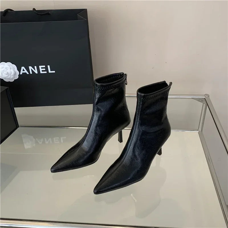 Ortopedico Tacchi elegante e di supporto