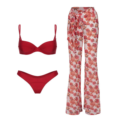 Subtly Pants With a Refined Look