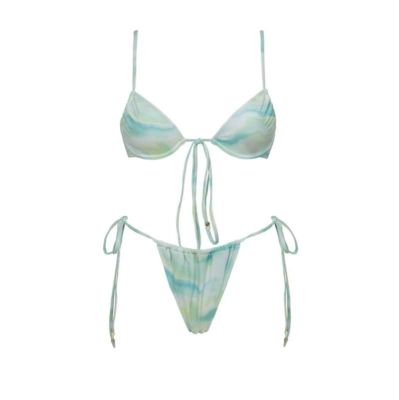 Casually Bathing Suit With a Refined Edge