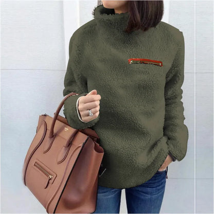Maglione dal design curato