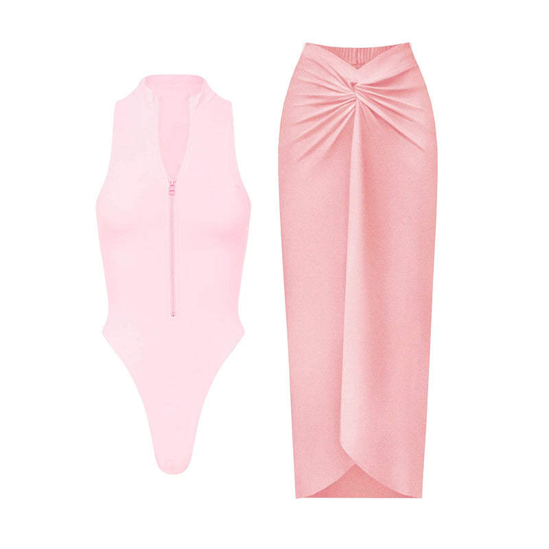 Casually Swimsuit With a Refined Edge