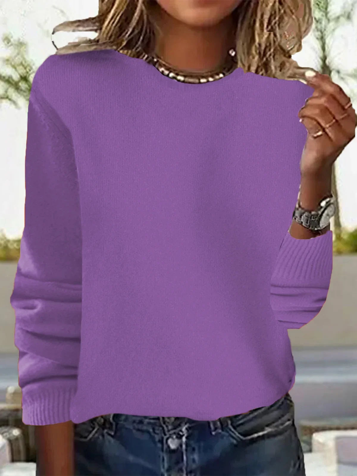 Maglione slanciato e contemporaneo