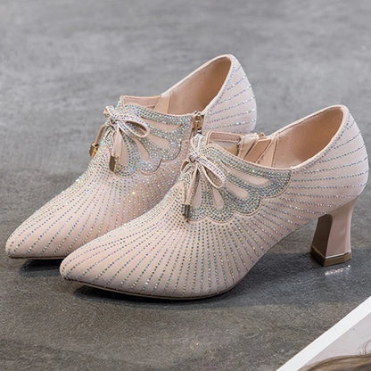 Ortopedico Tacchi elegante e di supporto