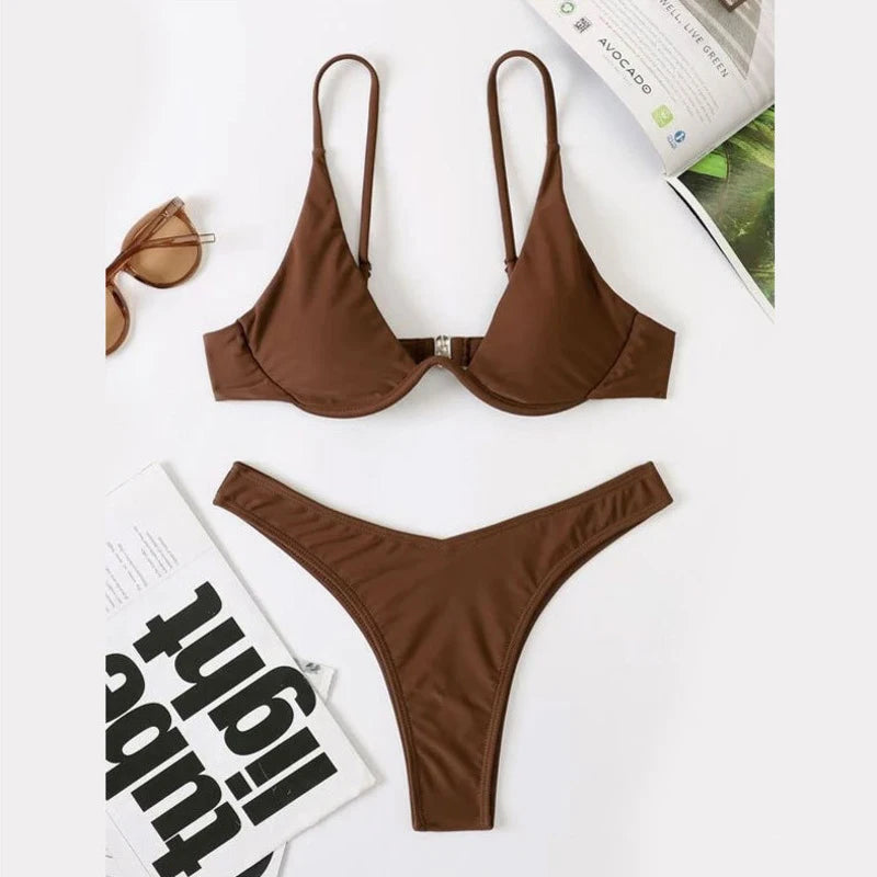 Effortlessly Bathing Suit With a Timeless Design