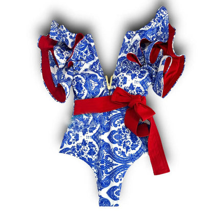 Effortlessly Bathing Suit With a Timeless Design