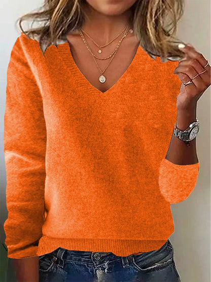Maglione slanciato e contemporaneo
