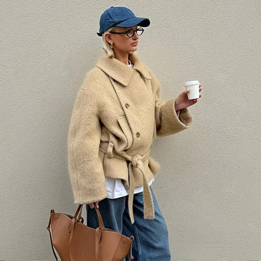 Fresco e femminile Cappotto