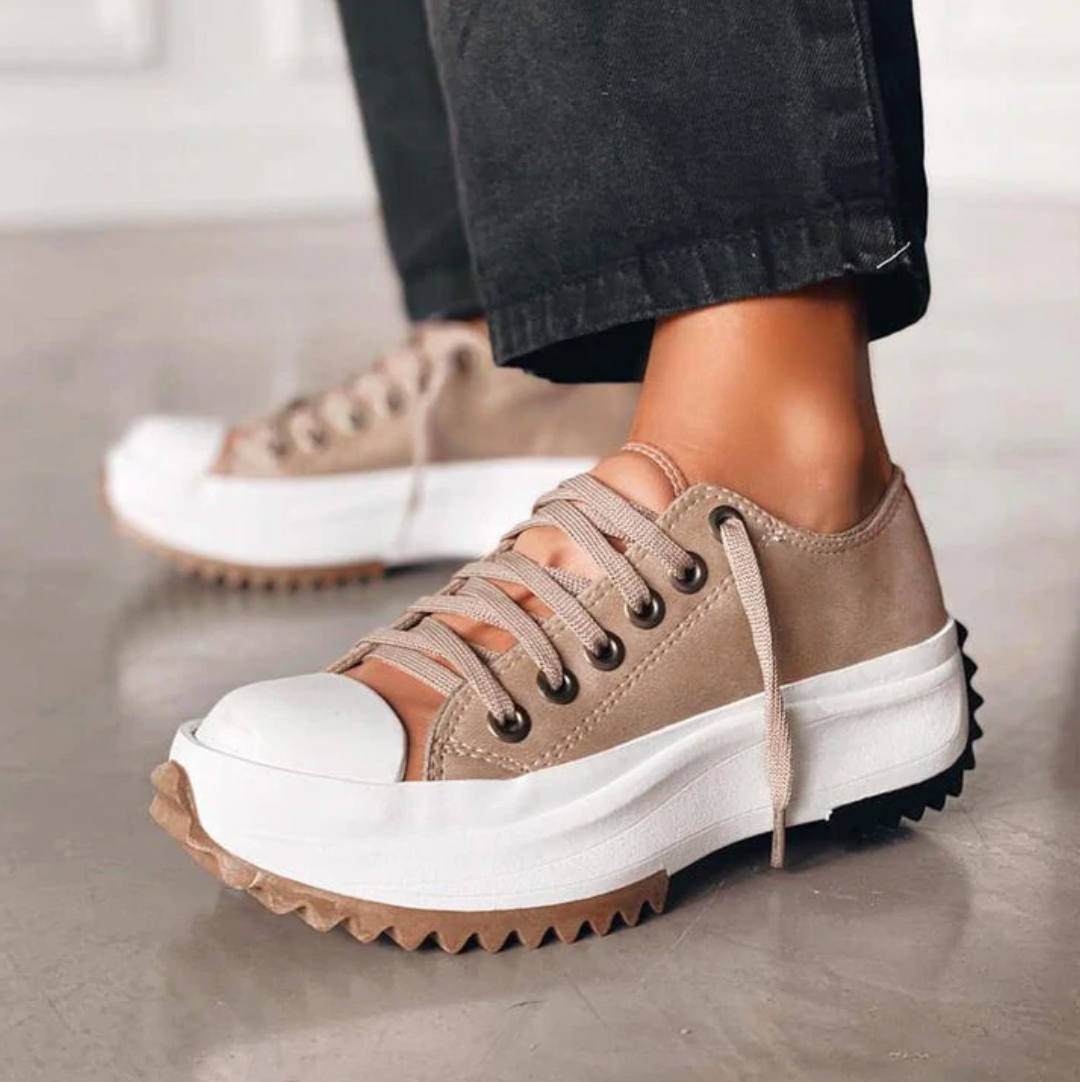 LP | Sneaker stringata con plateau in pelle
