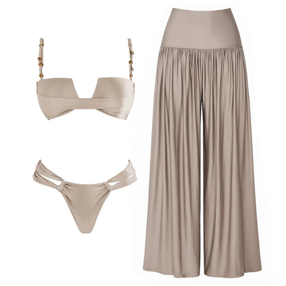 Classic Dress With a Flattering Fit