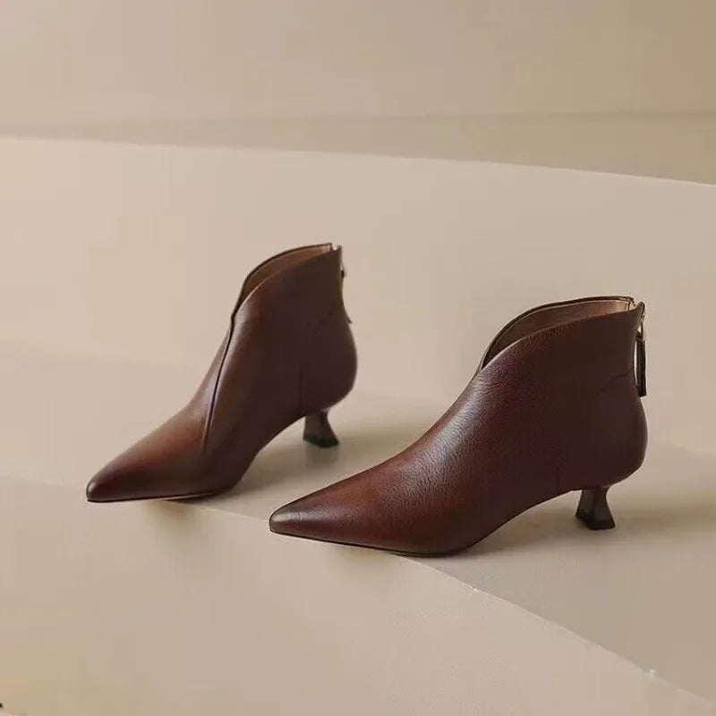 Ortopedico Tacchi alla moda e di supporto