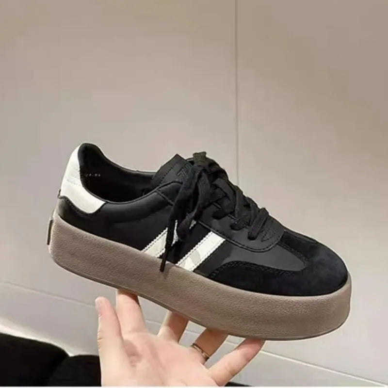Ortopedico Sneakers su misura e comodo