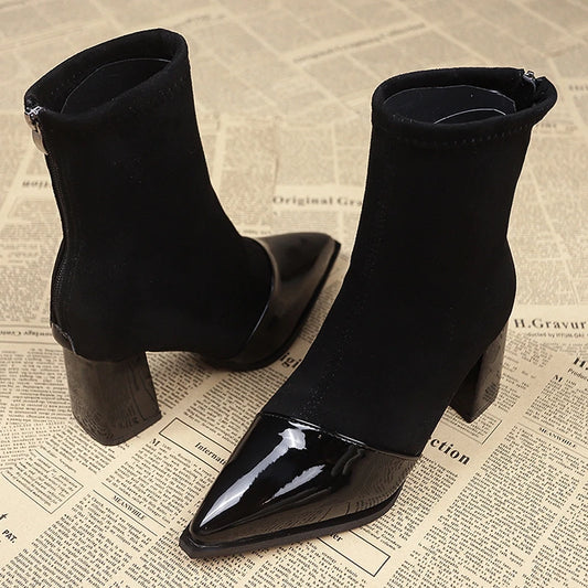 Ortopedico Tacchi alla moda e di supporto