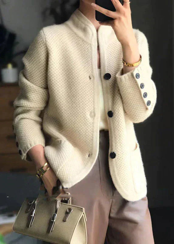 Maglione dal design curato