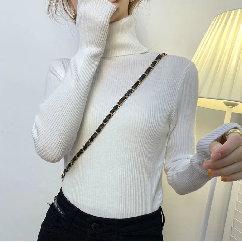 Maglione dal design curato