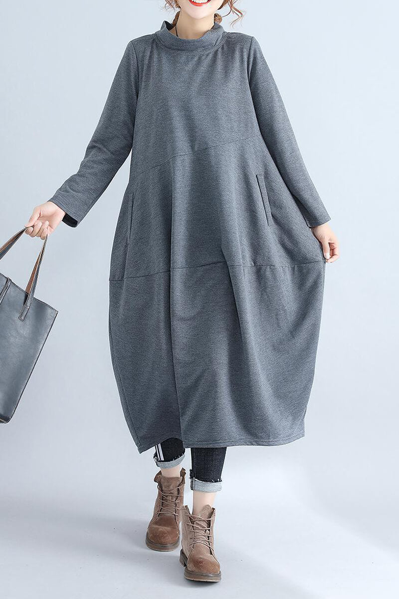 Vestito dal design curato