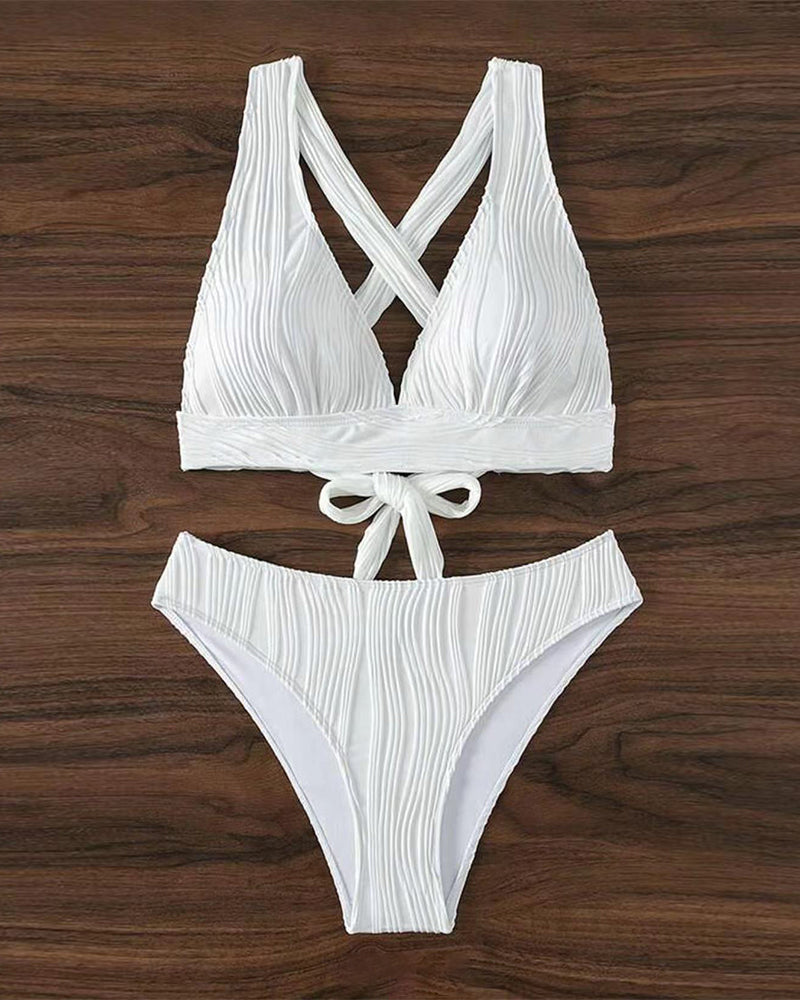 ER | Bikini sexy monocolore con profondo scollo a V