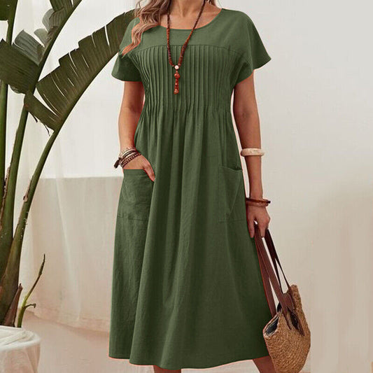 Vestito dal design curato