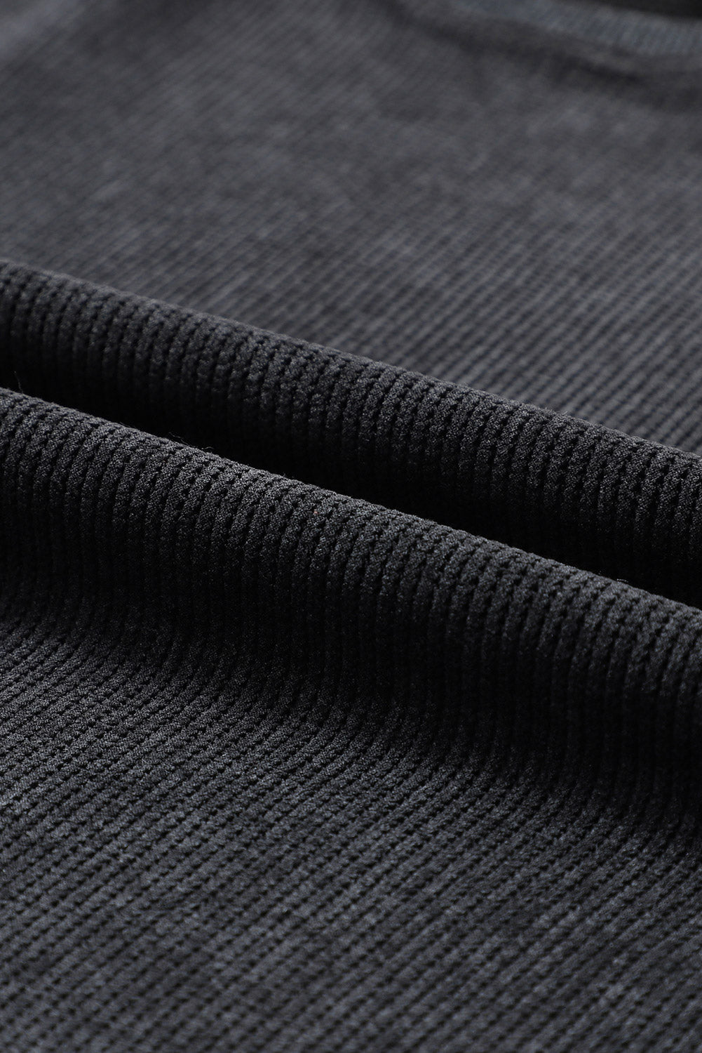 Maglione dal design curato