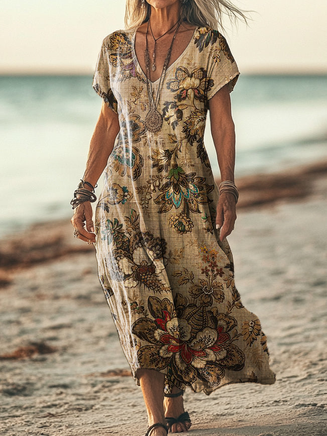 Vestito dal design curato