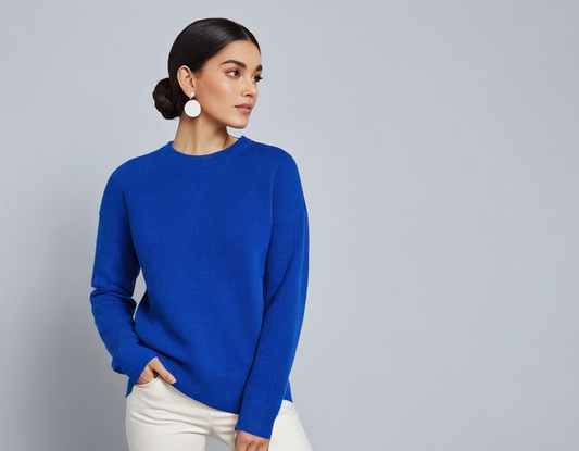Yazmin® | Casual, simple blue sweater with long sleeves and a crew neck