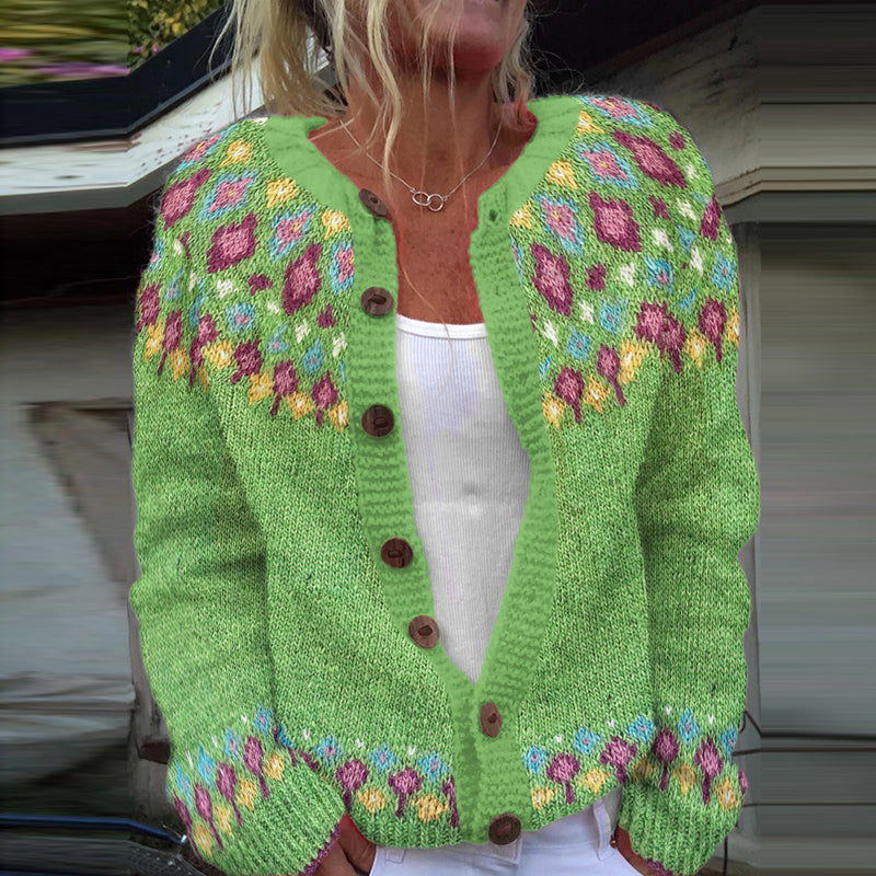 Cardigan dal design classico