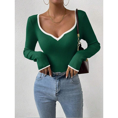 Maglione dal design curato