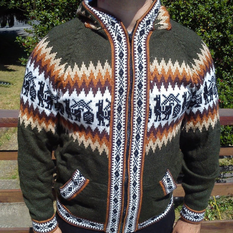 Maglione dal design curato