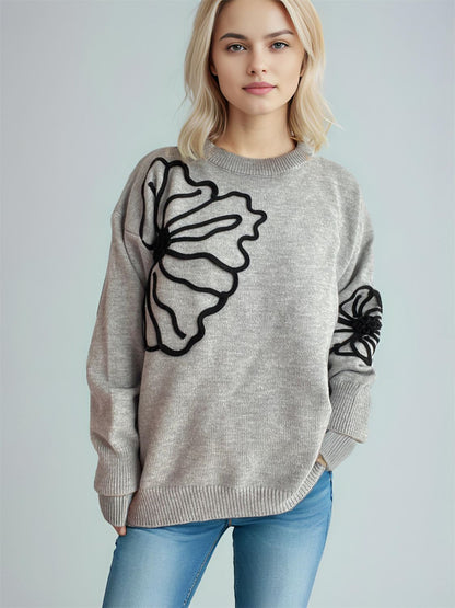 Gerda® | Long-sleeved sweater with a floral crew neck