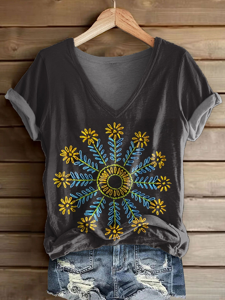 Women's Bohemian Floral Art Print V-neck Casual T-Shirt