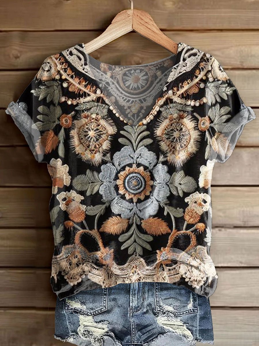 Women's Vintage Ethnic Floral Art Print V-neck Casual T-Shirt