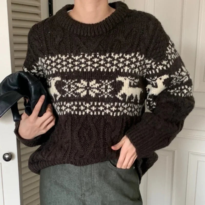Maglione dal design curato
