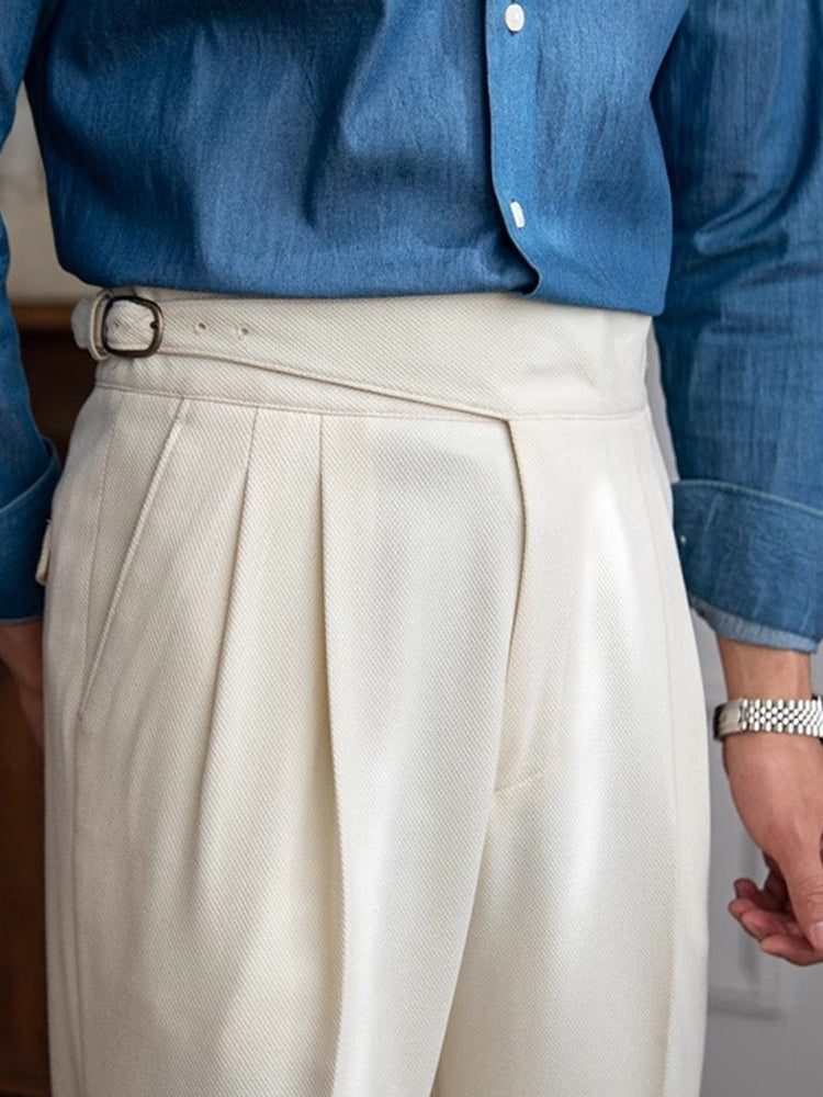 Pantaloni in stile vintage senza tempo
