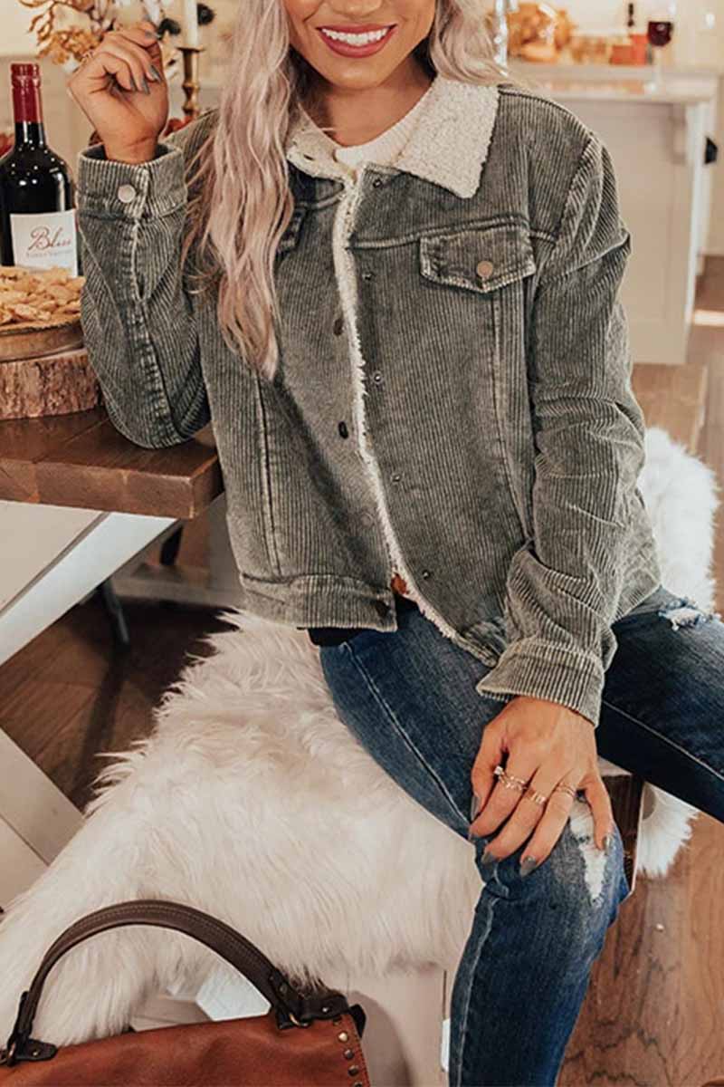 Cappotto splendidamente realizzato
