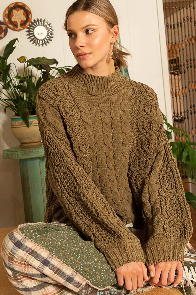 Maglione dal design curato
