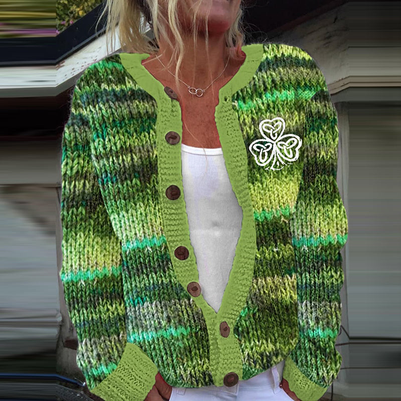 Cardigan dal design curato