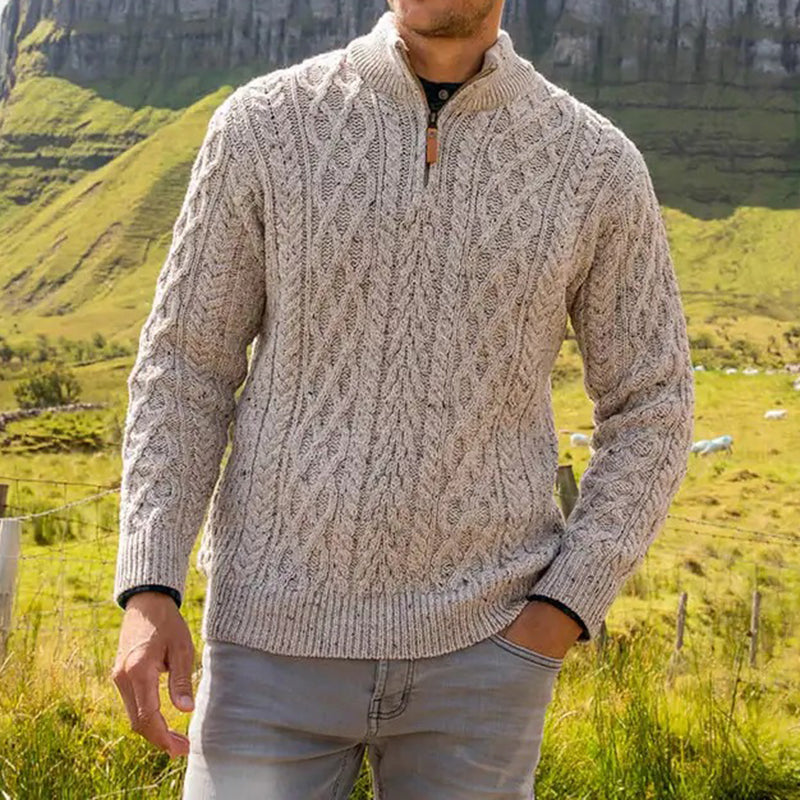 Maglione dal design curato
