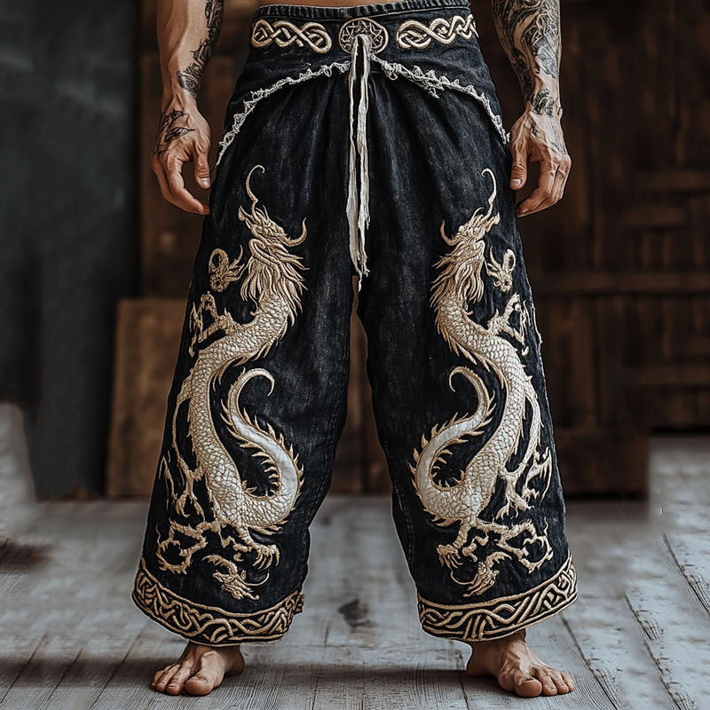 Pantaloni dal design classico