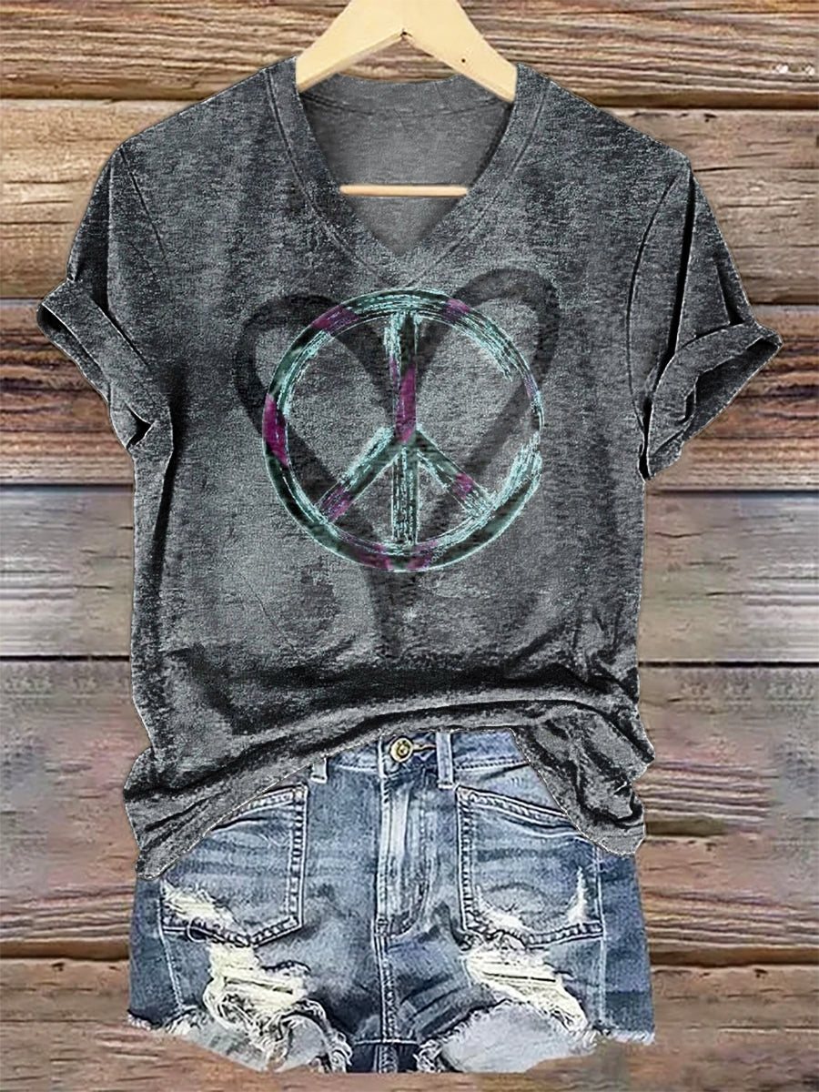 Women's Retro Heart Hippie Print V-neck Casual T-Shirt