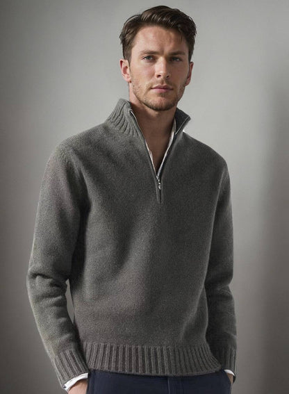 Maglione dal design classico
