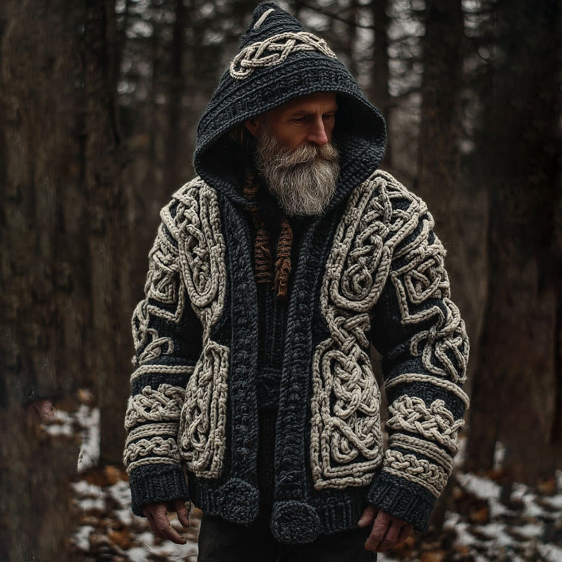 Cardigan dal design curato