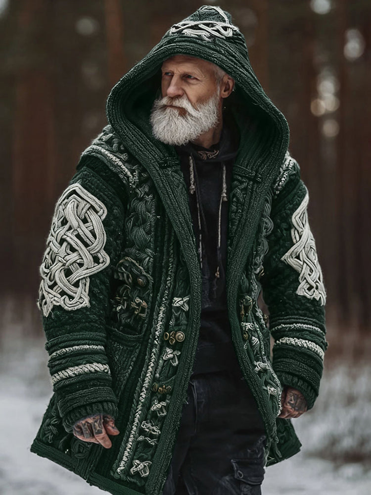 Cardigan dal design curato