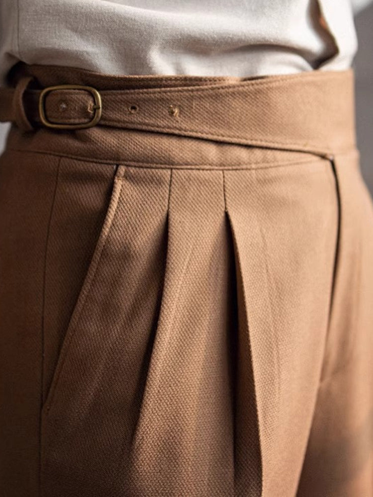 Pantaloni in stile vintage senza tempo
