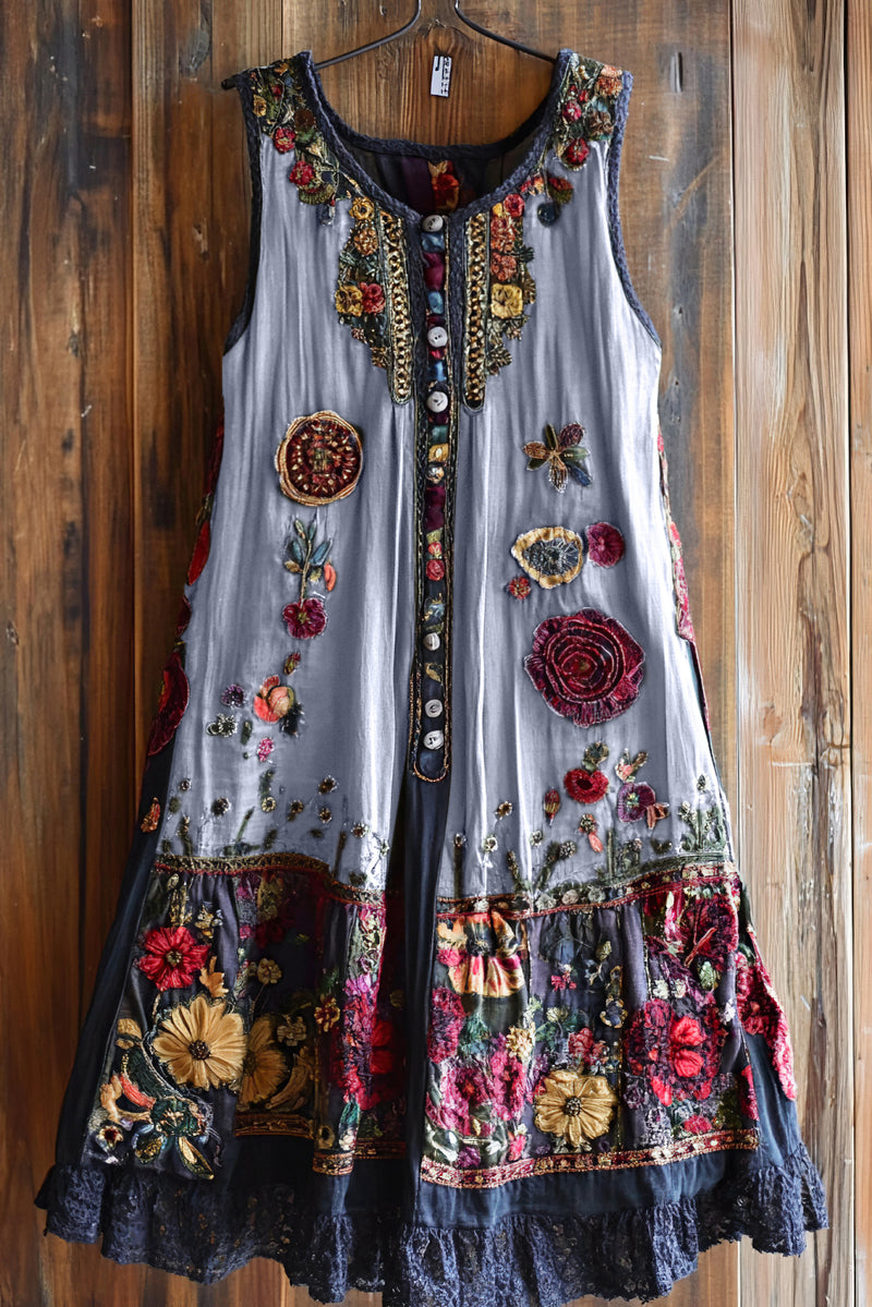 Vestito splendidamente realizzato